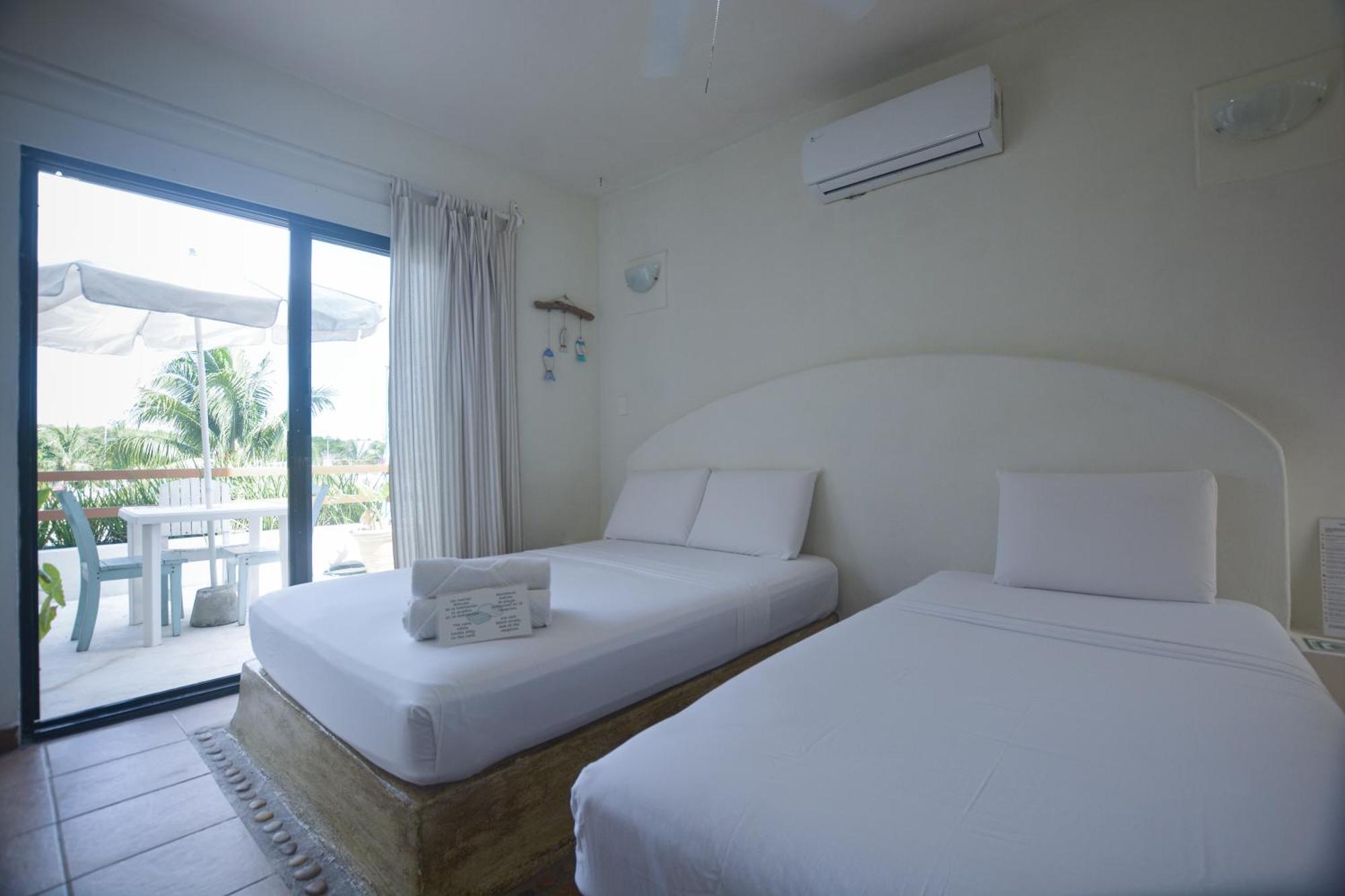 Hotel Boutique Pachamama (Adults Only) Mahahual Bagian luar foto